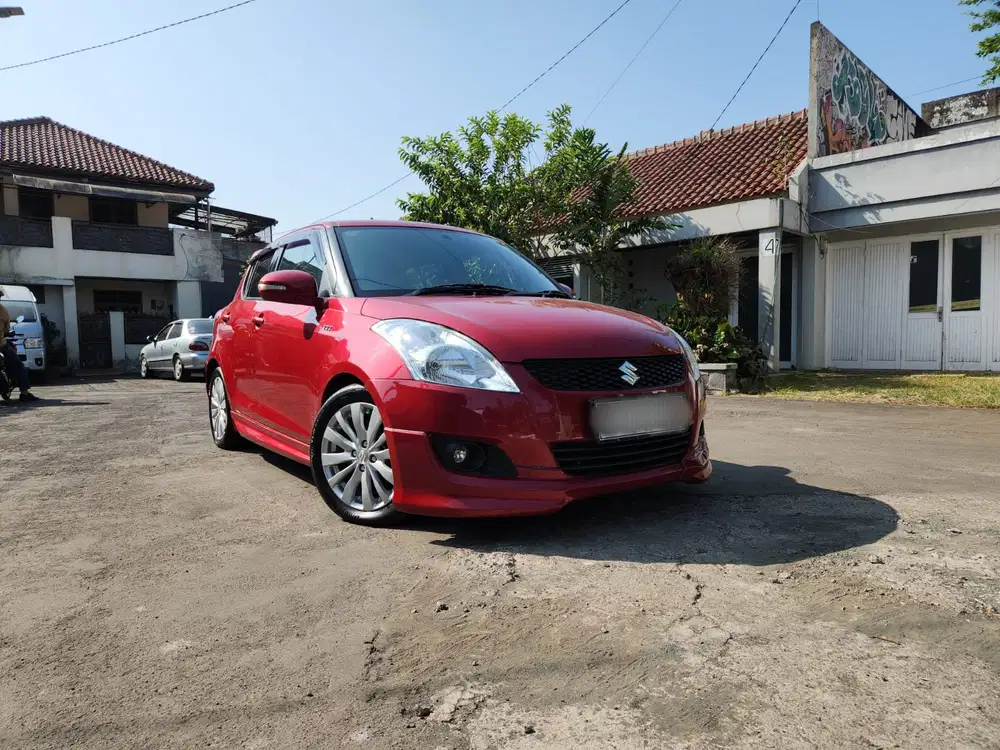 Suzuki Swift 2014 Bensin