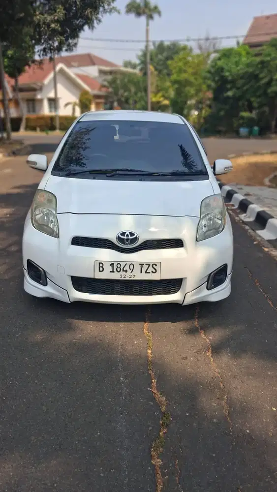 Toyota Yaris 2012 Bensin
