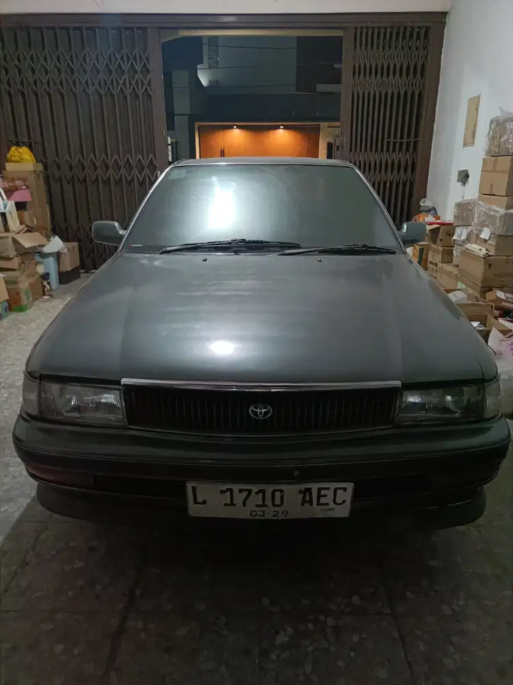 Toyota Corona 1990 Bensin