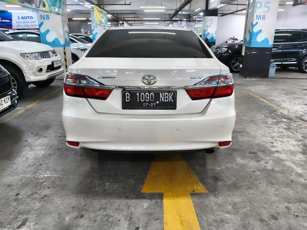 Toyota Camry 2017 Bensin