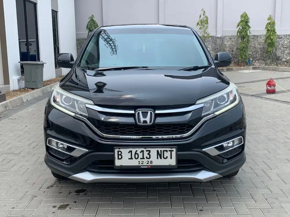 HONDA CR-V 2.4 PRESTIGE AT 2015 - MULUS & TERAWAT