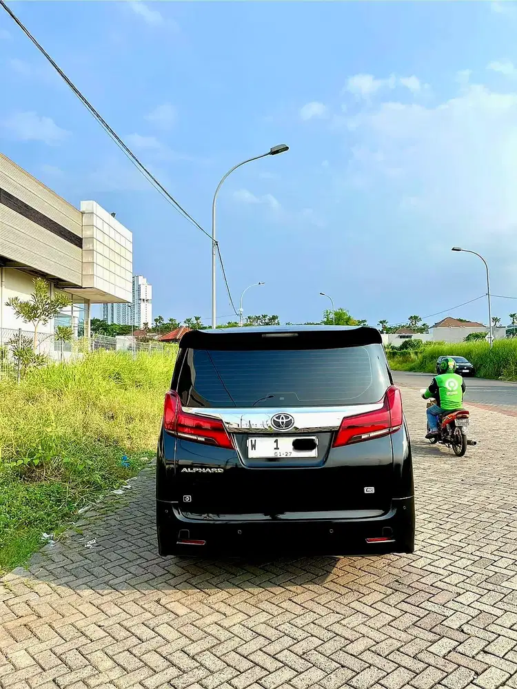 Toyota Alphard 2022 Bensin
