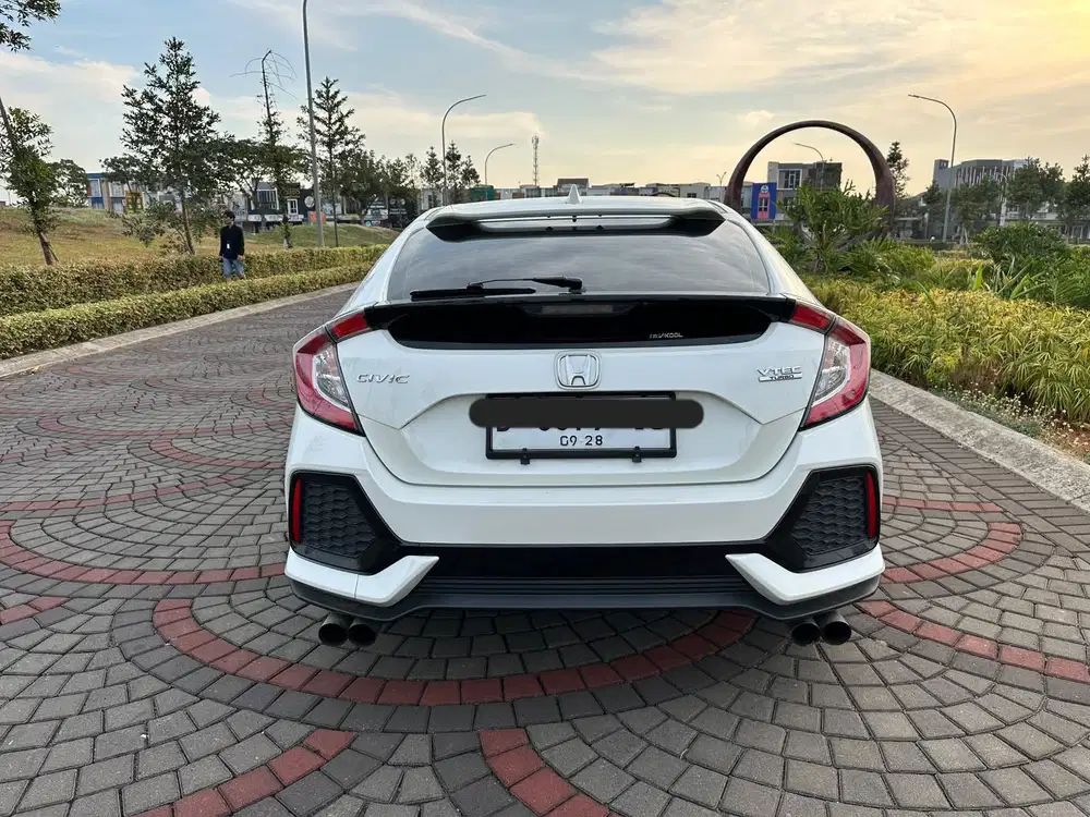 Toyota Yaris S TRD 7 AB Matic 2021 Kuning Istimewa TDP 20jt Siap Pakai