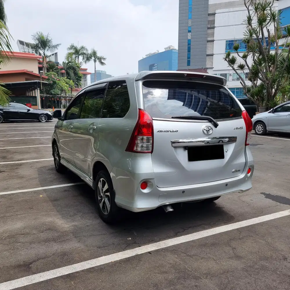 Toyota Avanza Veloz 2012 AT