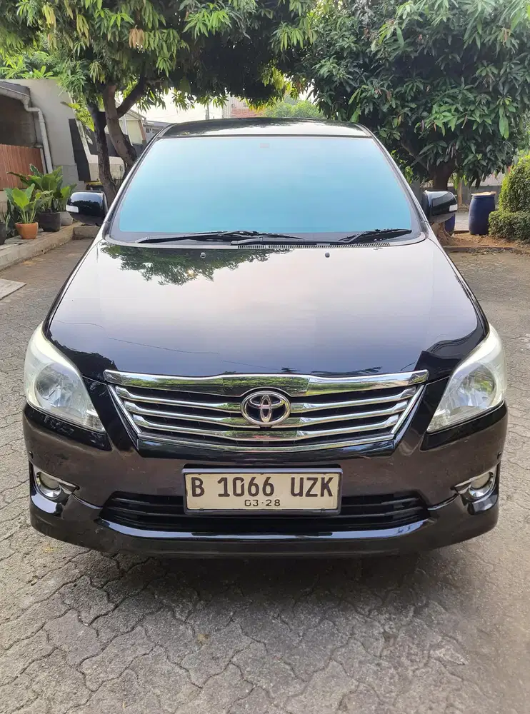 Jual Cepat !! Innova V luxury 2013 matic Bensin
