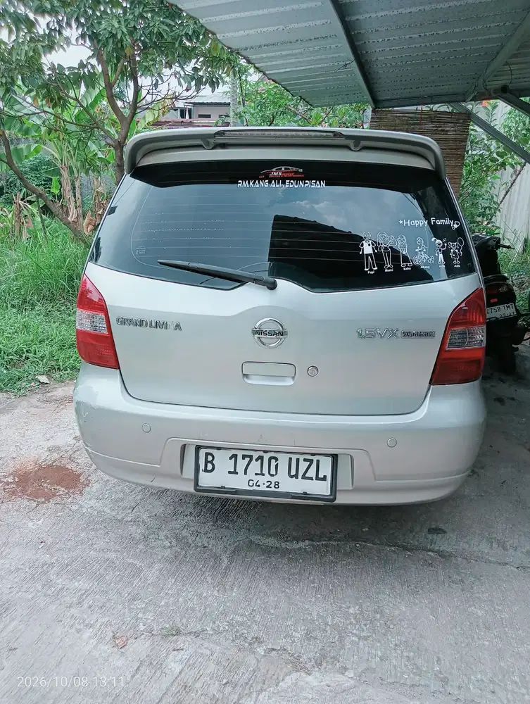 Nissan Grand livina 2013 Bensin