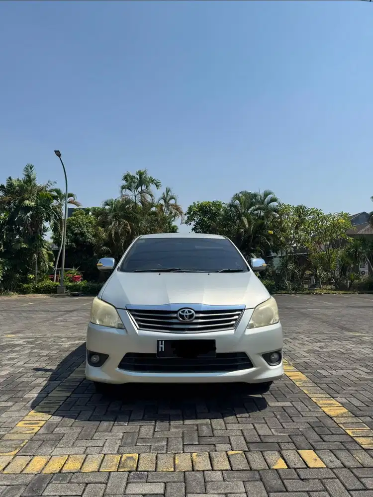 Toyota Kijang Innova 2012 Diesel