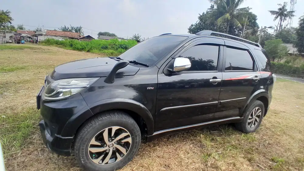 Toyota Rush 2017 Bensin