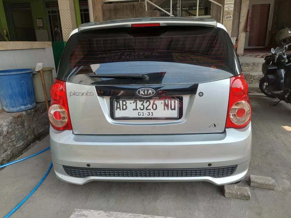 Kia Picanto 2010 Bensin