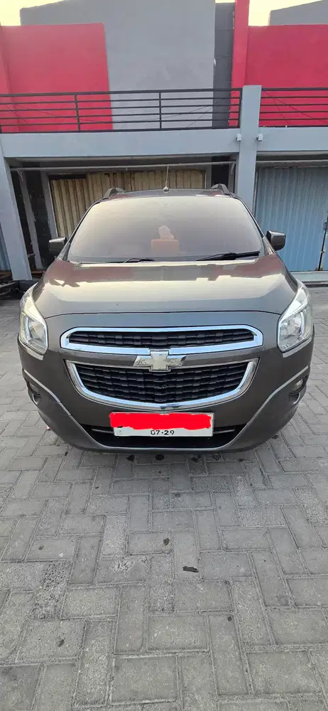 Chevrolet Spin 2013 Bensin