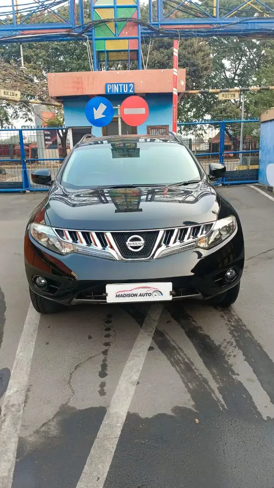 Nissan Murano 2.5 AT 2010