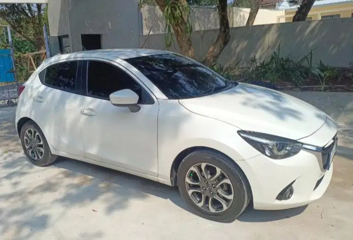 MAZDA 2 GT SKYAKTIVE AT 2015/2014
