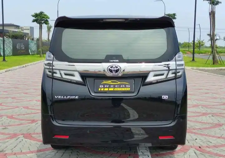 Toyota Alphard 2021 Bensin