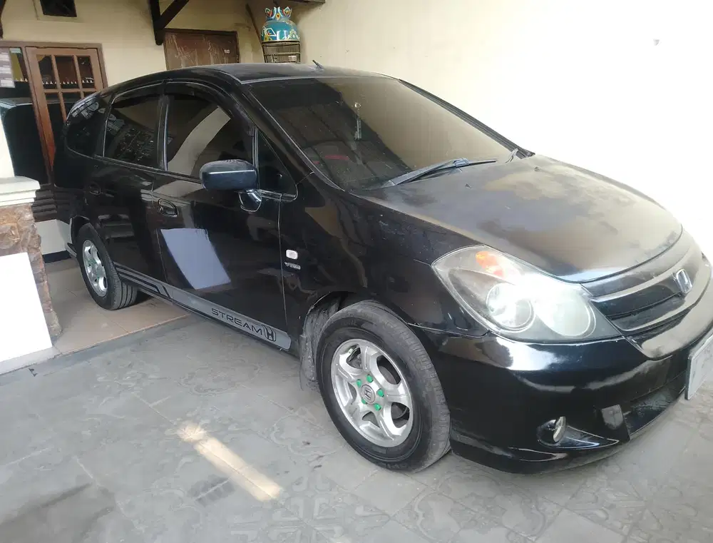 Honda Stream 2006 Bensin