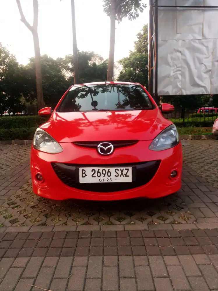 Mazda 2 2012 Bensin