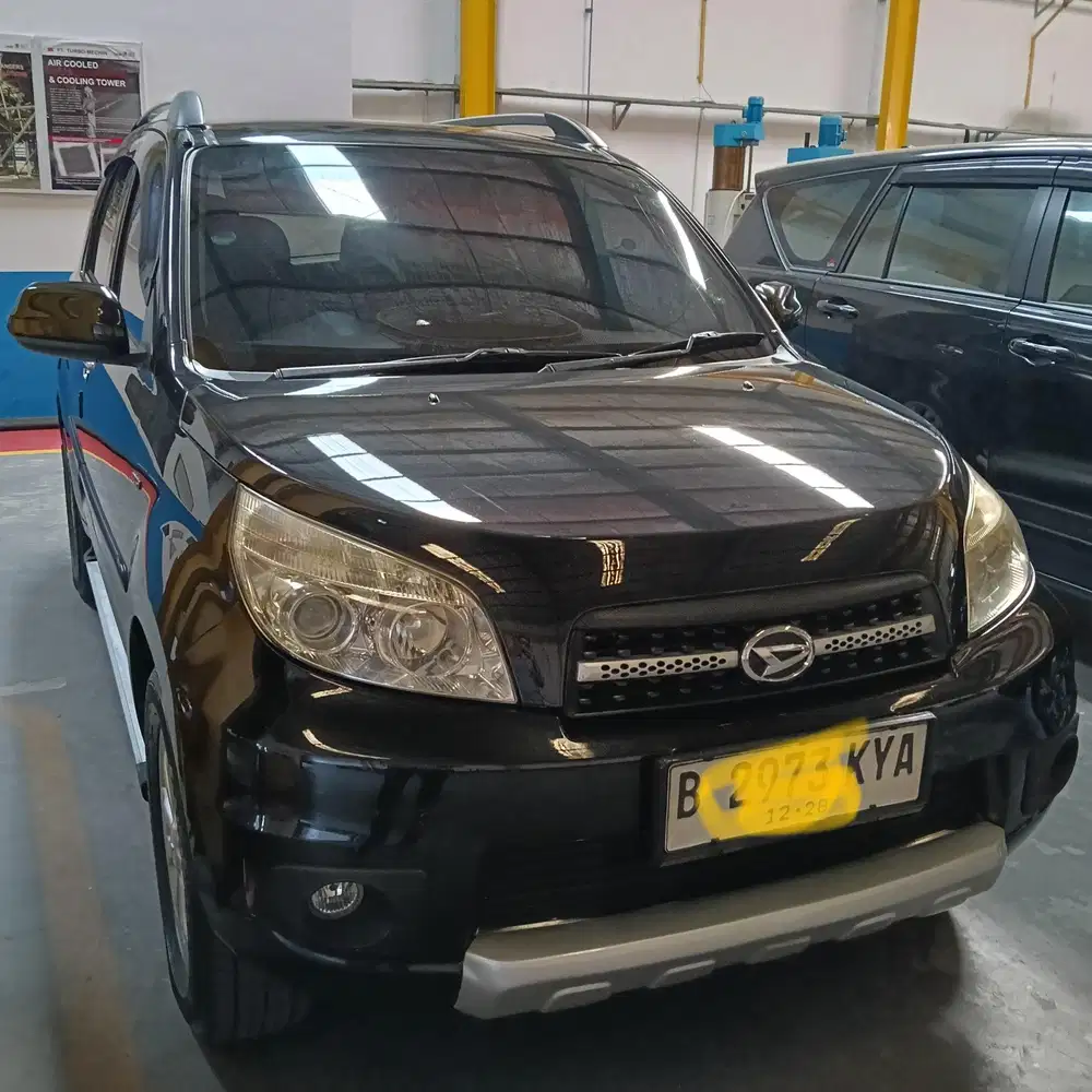 Daihatsu Terios TX AT 2010 Bensin
