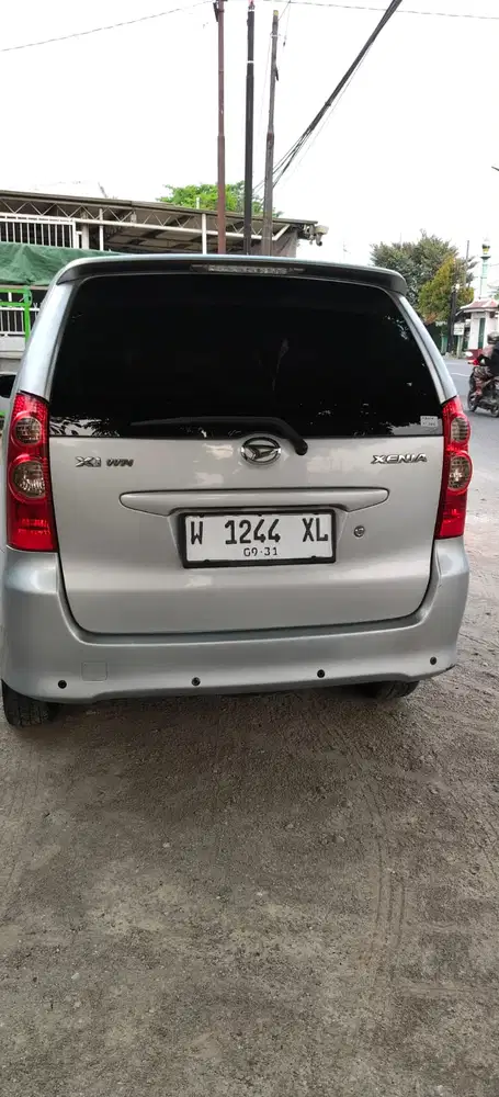 Daihatsu Xenia 2010 Bensin