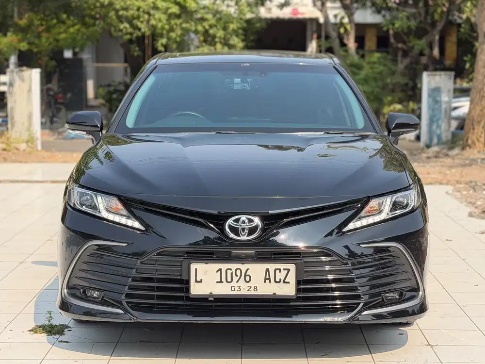 Toyota Camry 2.5 V AT Bensin 2022