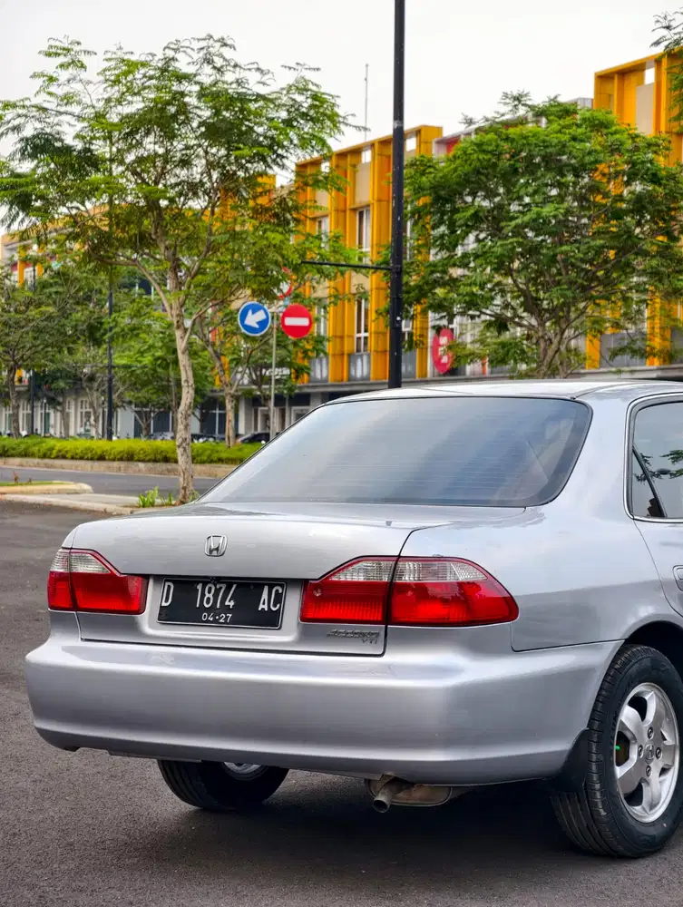 Honda Accord 2002 Bensin