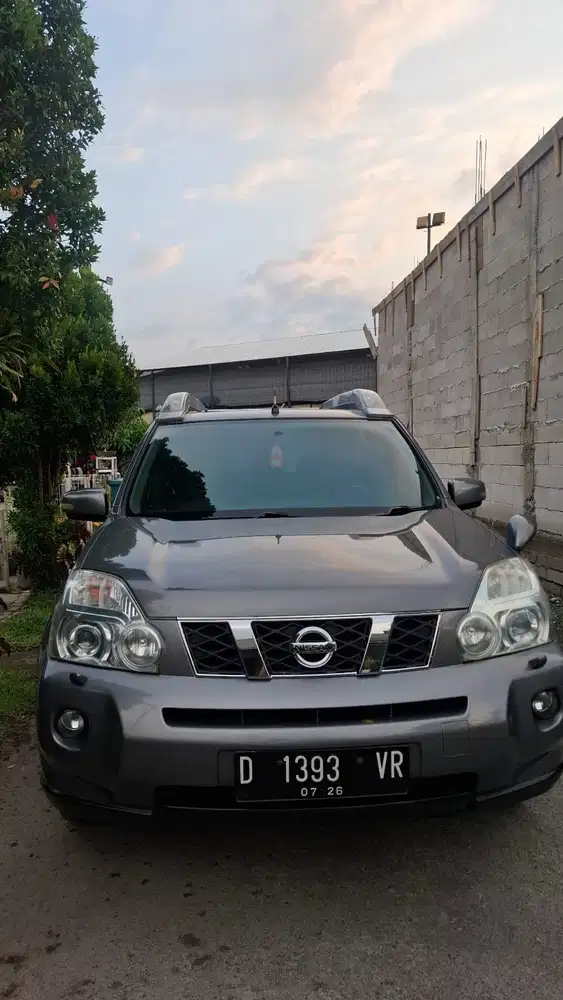 Nissan X-Trail 2011 Bensin