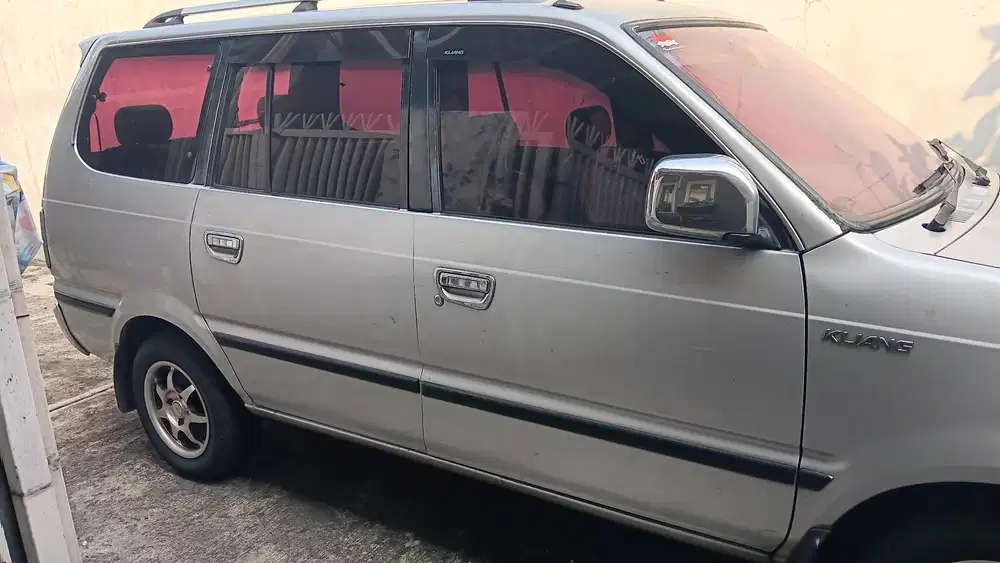 Toyota Kijang 2001 Bensin