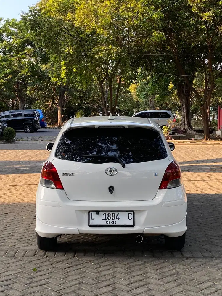 Toyota Yaris 2011 Bensin