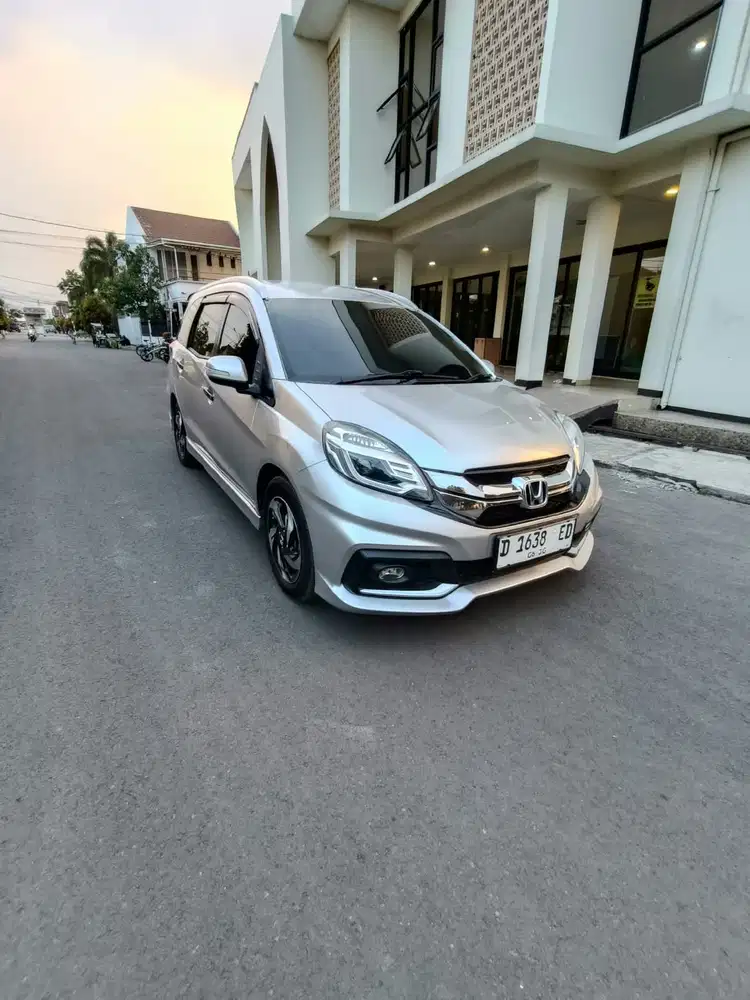Honda Mobilio 2015 Bensin