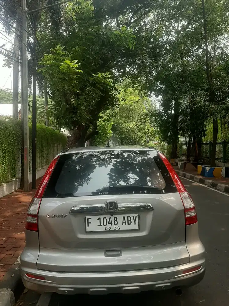 Honda CR-V 2011 Bensin