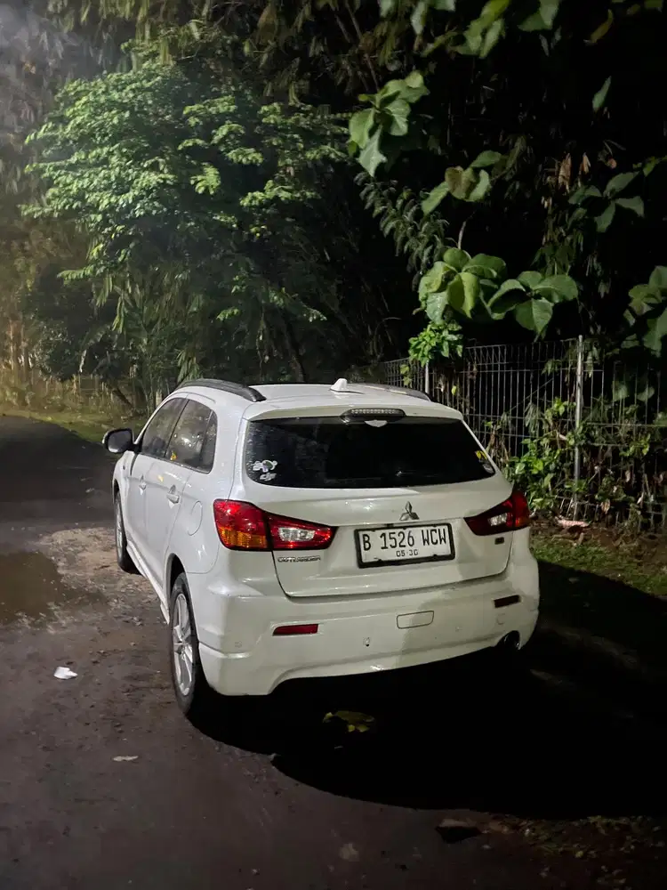 Mitsubishi Outlander 2013 Bensin