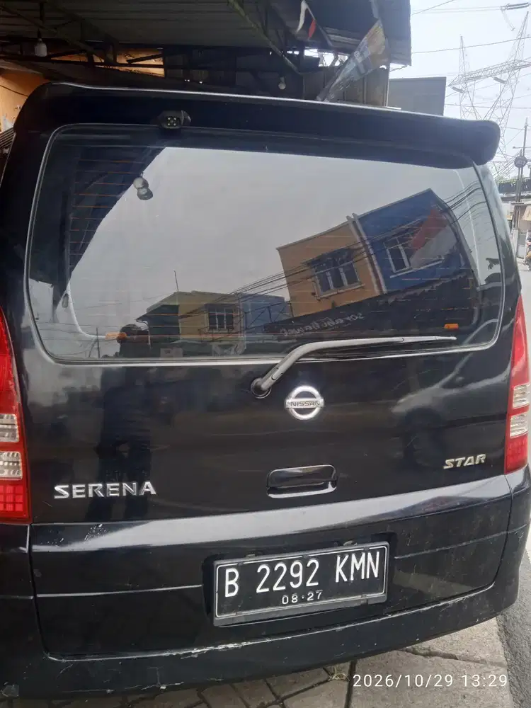 Nissan Serena 2004 Bensin