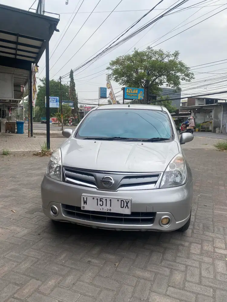 Nissan Grand livina 2013 Bensin