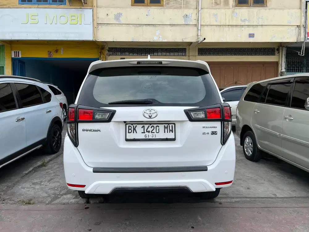 Toyota Innova reborn V diesel matic 2020
