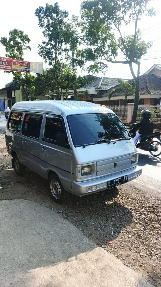 Suzuki Carry 2002 Bensin