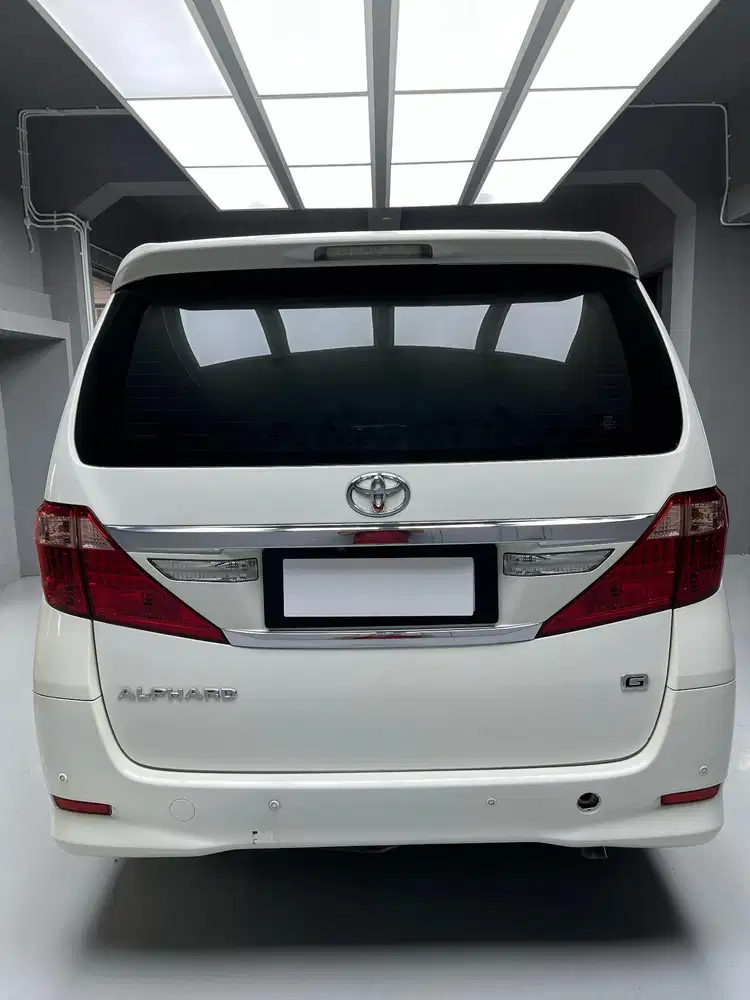 Toyota Alphard 2012 Bensin