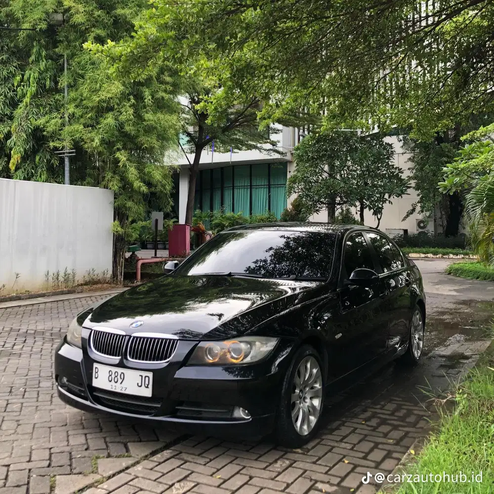 BMW 325i E90 2006