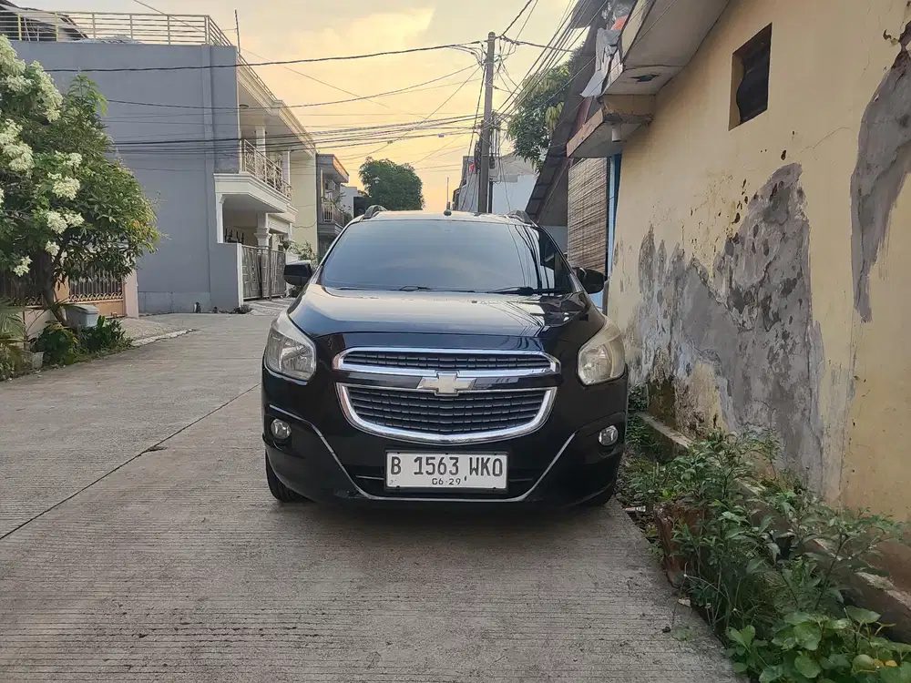 Chevrolet Spin 2013 Bensin