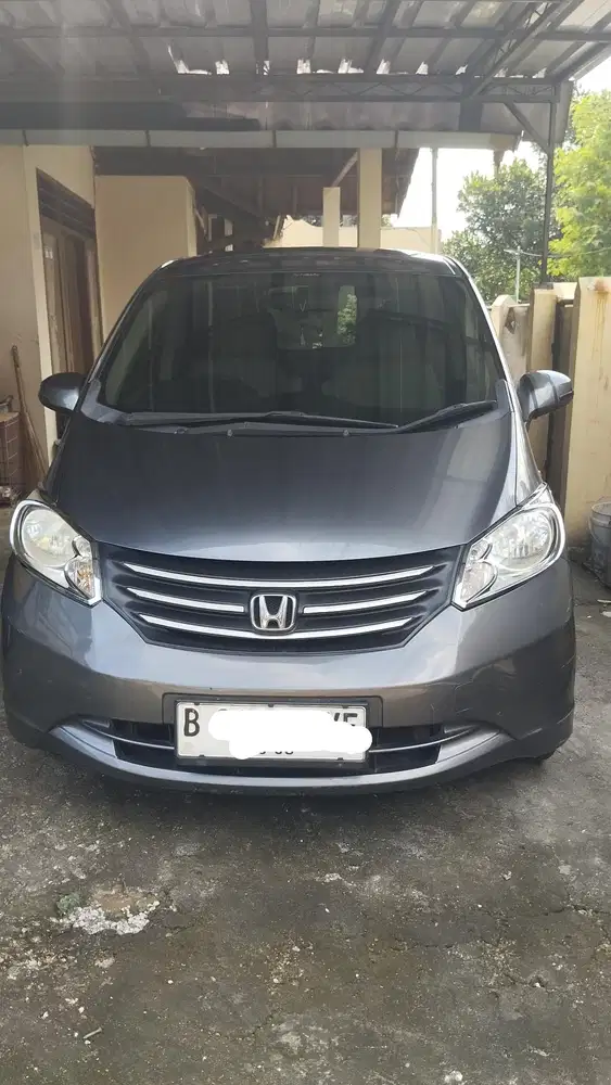 Honda Freed 2012 Bensin