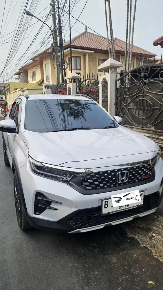 Honda WR-V RS 2024 terawat low kilometer