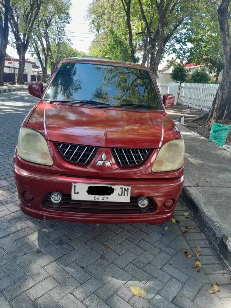 Mitsubishi Kuda 2004 Bensin