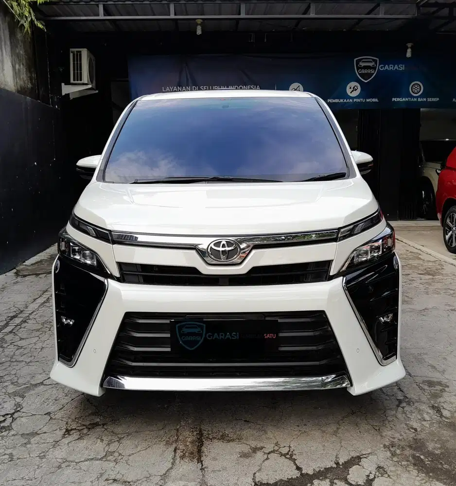 Toyota Voxy 2020 Bensin