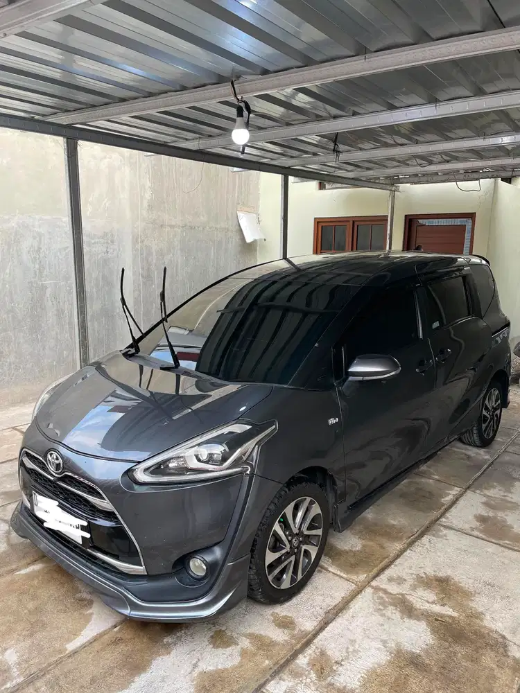 Toyota Sienta 2016 Bensin