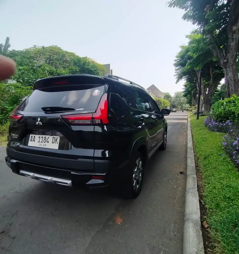 Mitsubishi Xpander Cross matic 2023 Bensin