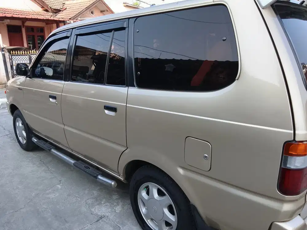 Toyota Kijang 1999 Bensin
