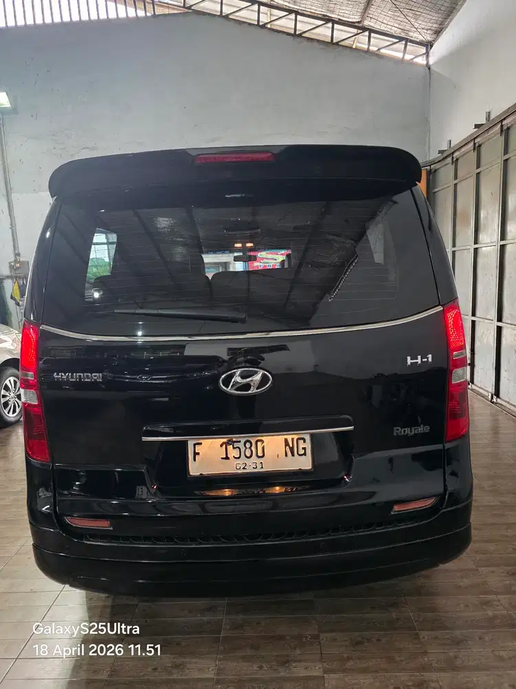 Hyundai H-1 2014 Bensin