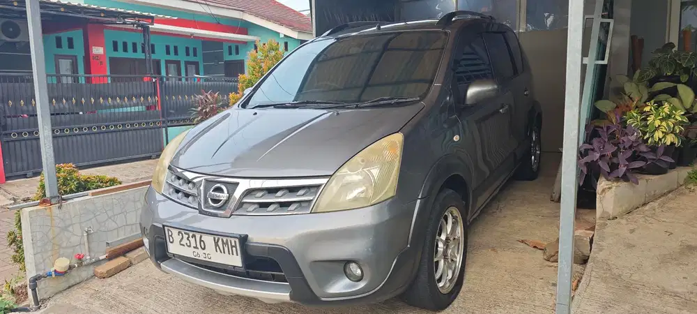 Nissan Livina X-Gear 2011 matic AT