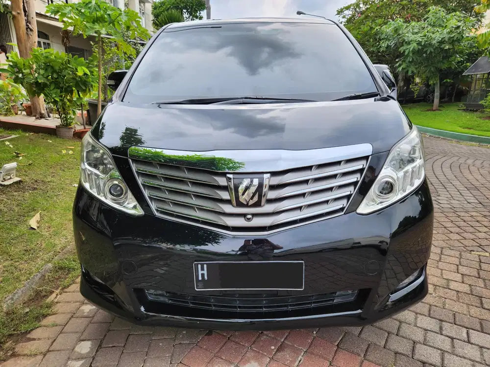 Toyota Alphard V2.4AT  2010 Premium Sound