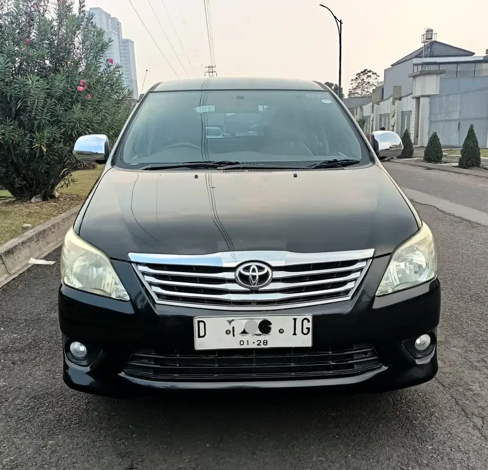 Toyota Kijang Innova 2012 Diesel