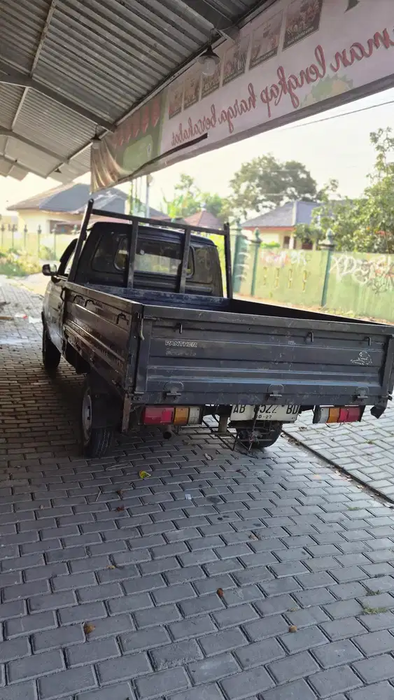 Isuzu Panther 1999 Bensin