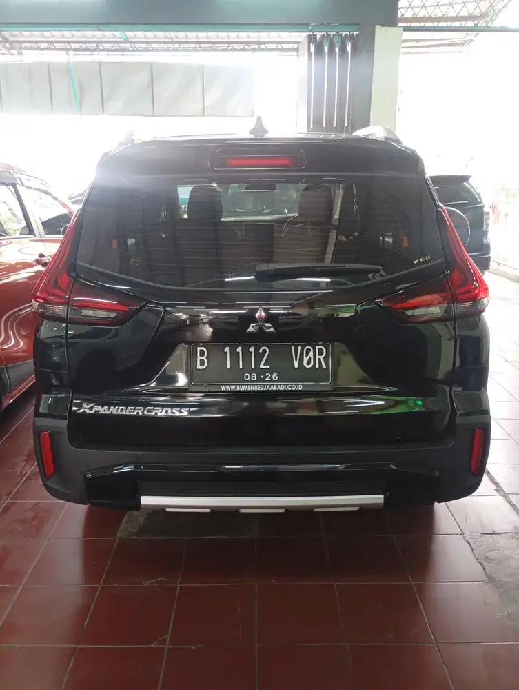 Mitsubishi Xpander 1.5 Cross AT 2021 Hitam