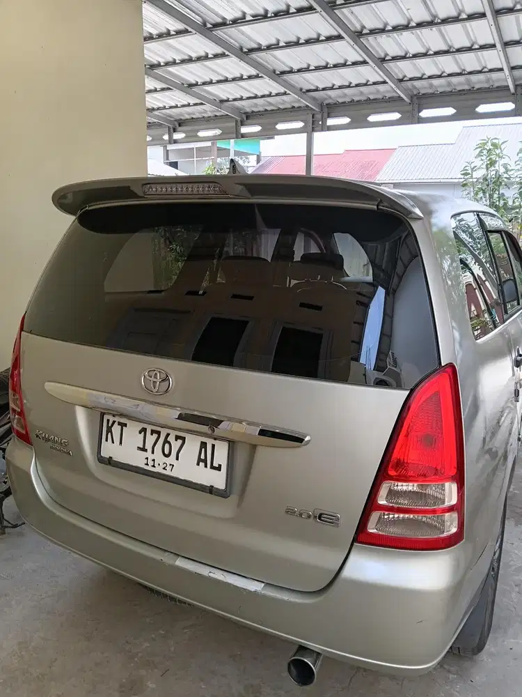 Toyota Kijang Innova 2007 Bensin